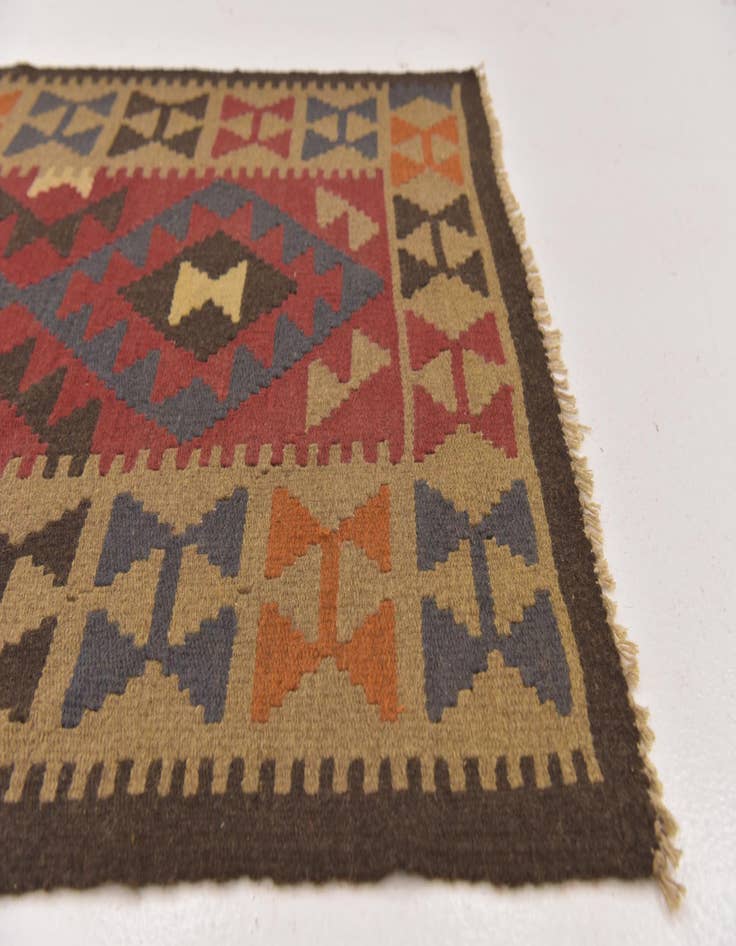 Detail image of  3' 4 x 6' 4  Hand Woven Kilim Maymana Wool Rug