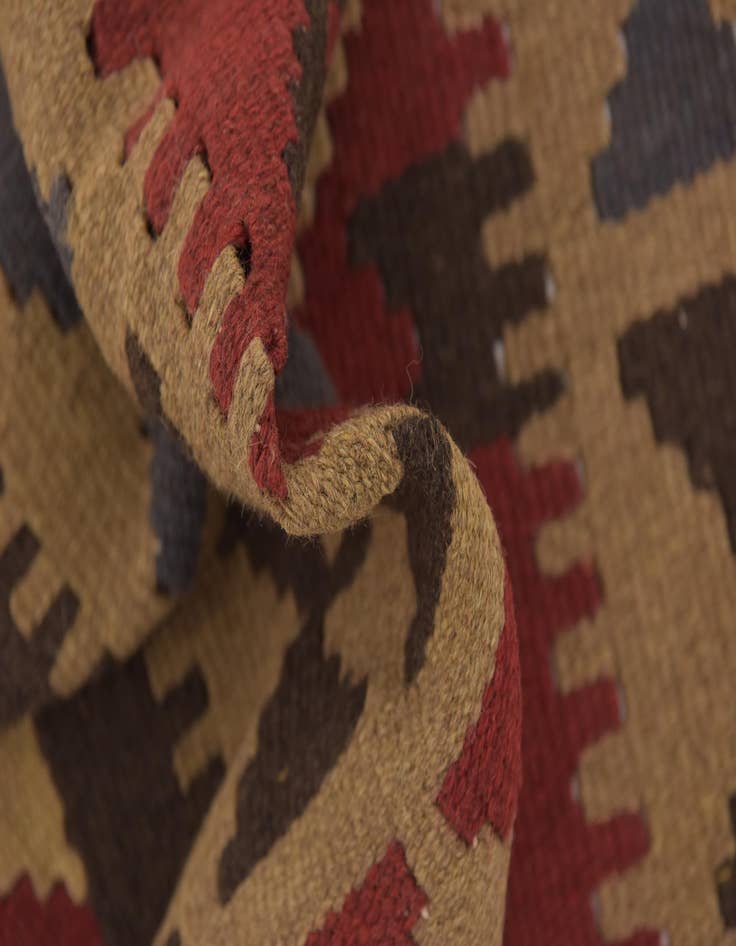 Detail image of  3' 4 x 6' 4  Hand Woven Kilim Maymana Wool Rug
