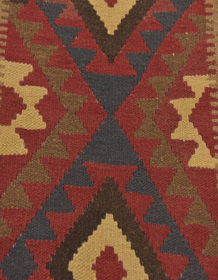 Detail image of  3' 6 x 6' 4  Hand Woven Kilim Maymana Wool Rug