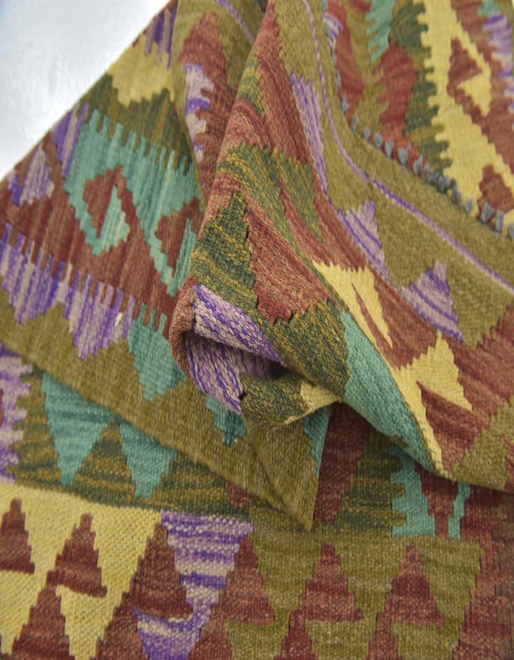 Detail image of  2' 6 x 4' 2  Hand Woven Kilim Maymana Wool Rug