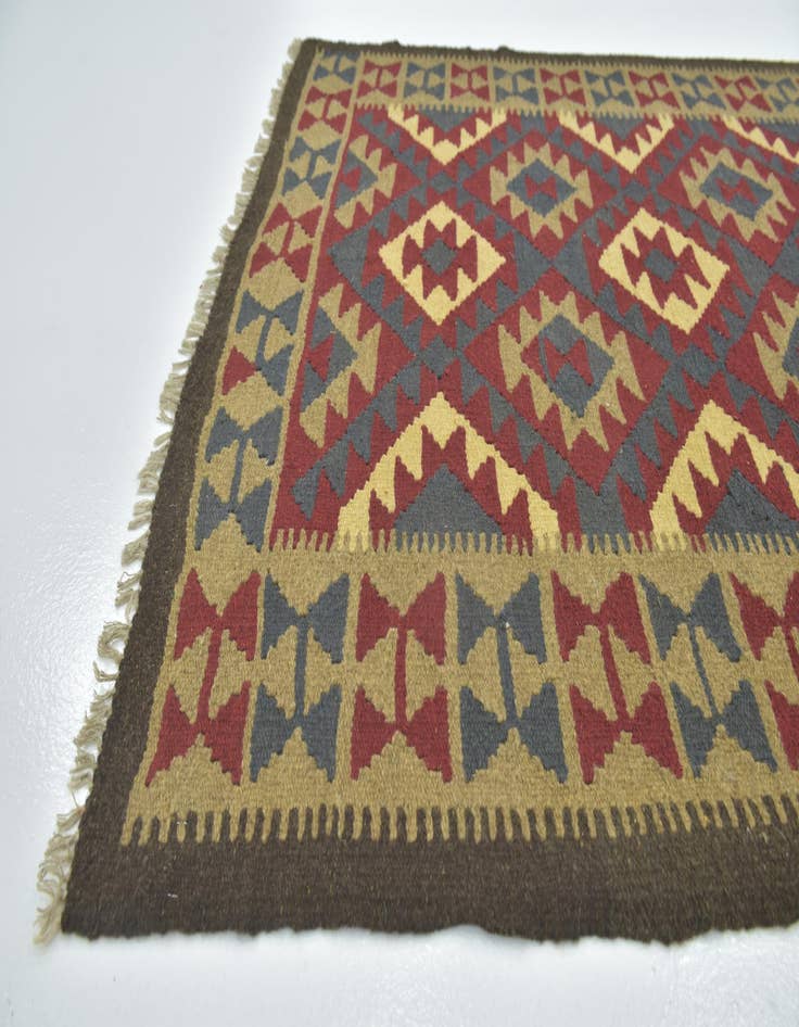 Detail image of  4' 10 x 8' 4  Hand Woven Kilim Maymana Wool Rug