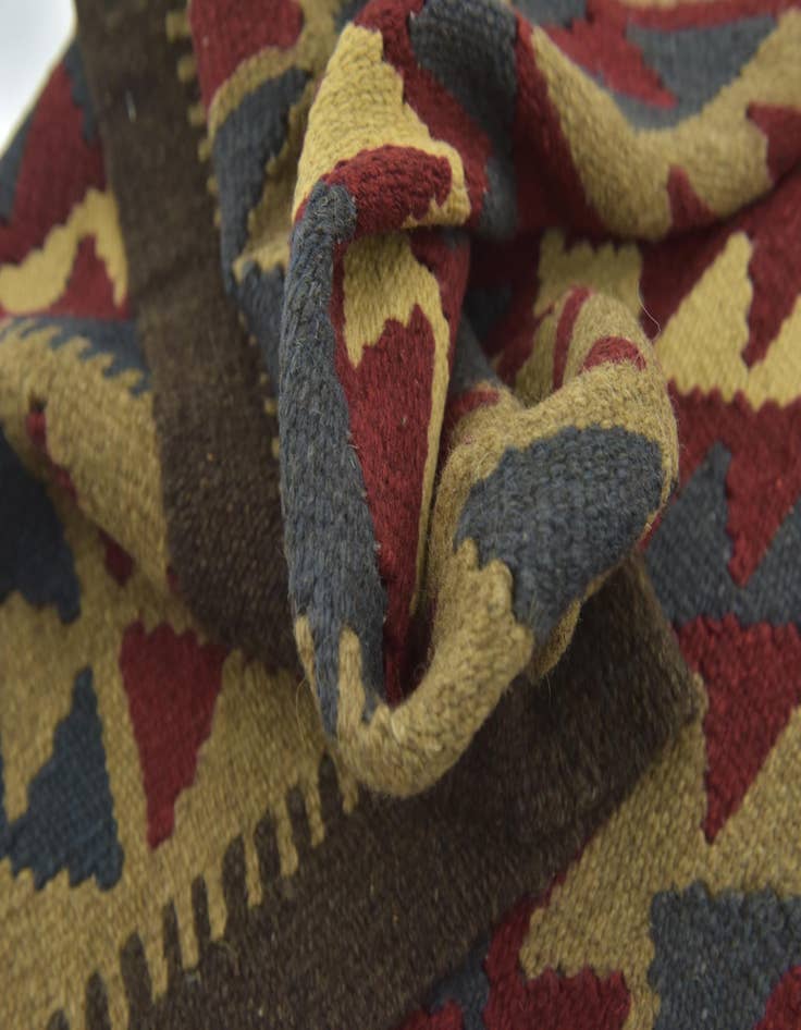 Detail image of  4' 10 x 8' 4  Hand Woven Kilim Maymana Wool Rug