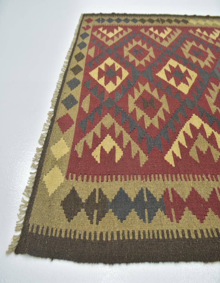 Detail image of  5' x 8' 6  Hand Woven Kilim Maymana Wool Rug