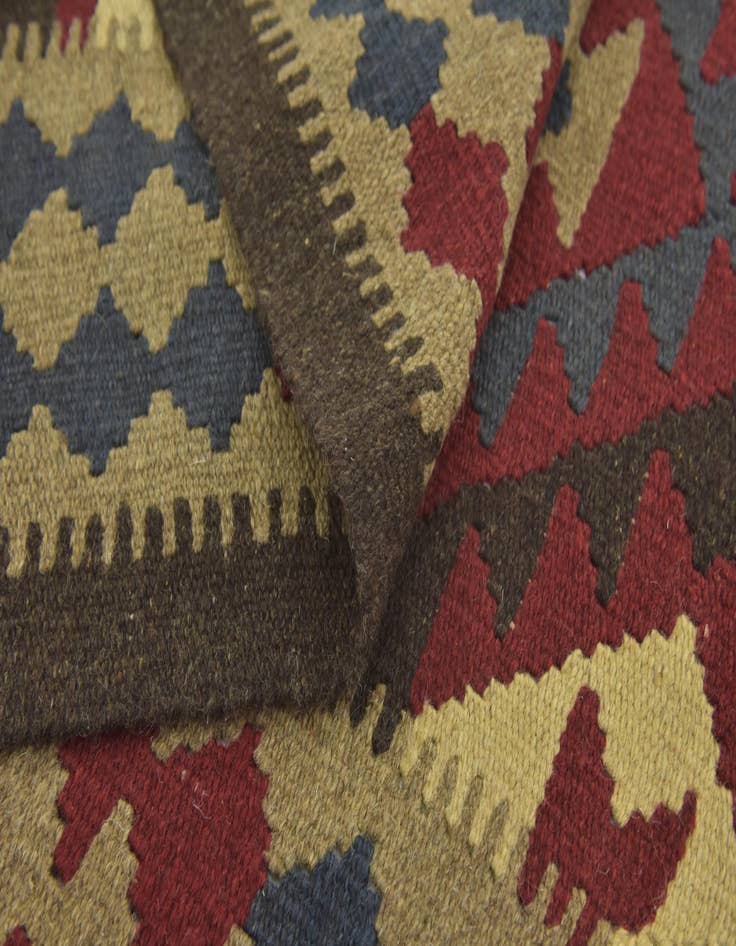Detail image of  5' 3 x 8' 5  Hand Woven Kilim Maymana Wool Rug
