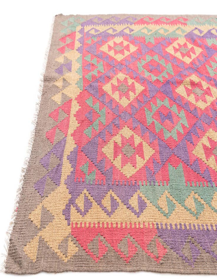 Detail image of  4' 9 x 8' 8  Hand Woven Kilim Maymana Wool Rug