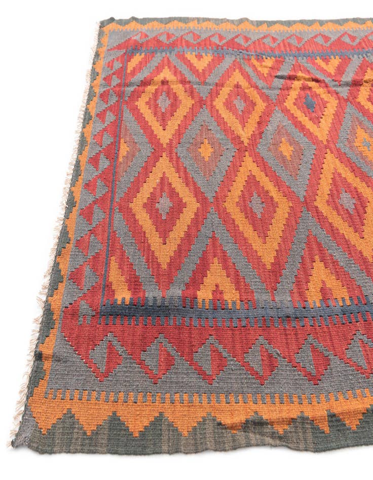 Detail image of  4' 10 x 7' 7  Hand Woven Kilim Maymana Wool Rug