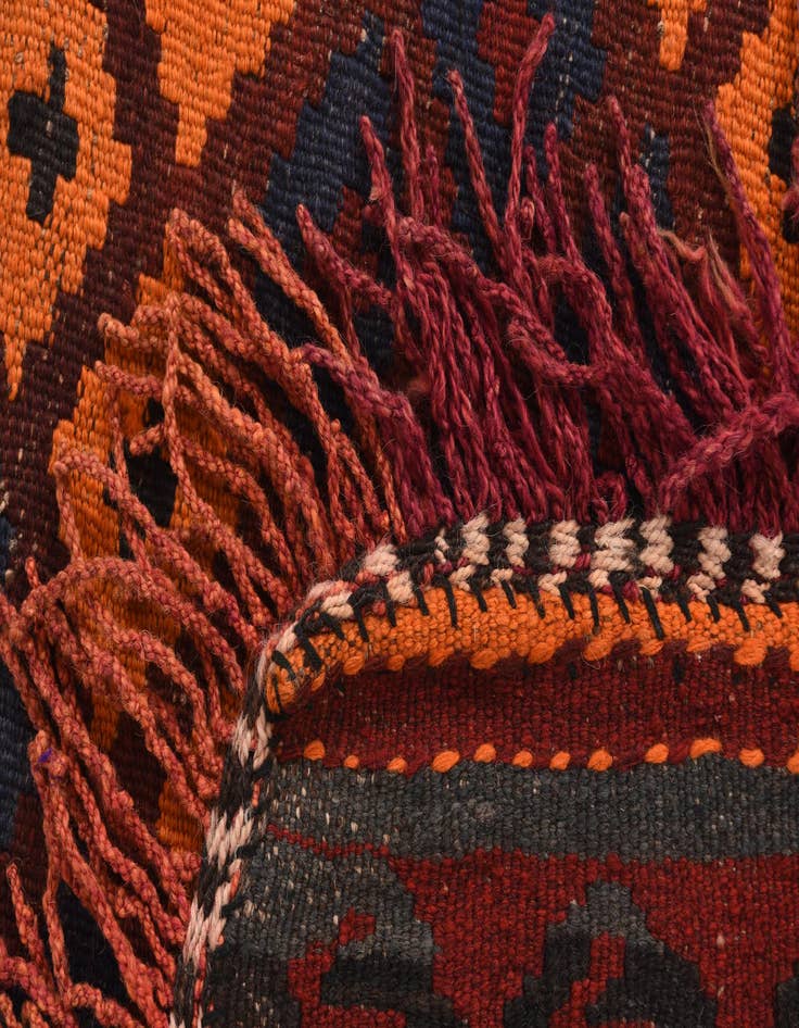 Detail image of  3' 1 x 4' 1  Hand Woven Kilim Modern Wool Rug