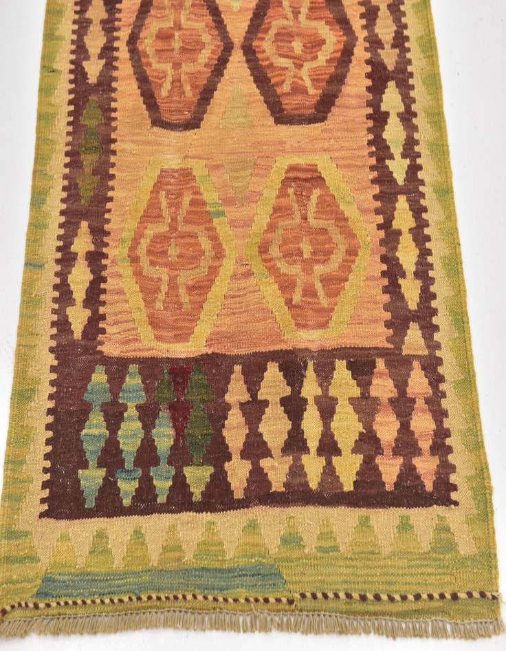 Detail image of 2' 6 x 4' 3 Hand Woven Kilim Waziri Wool Rug