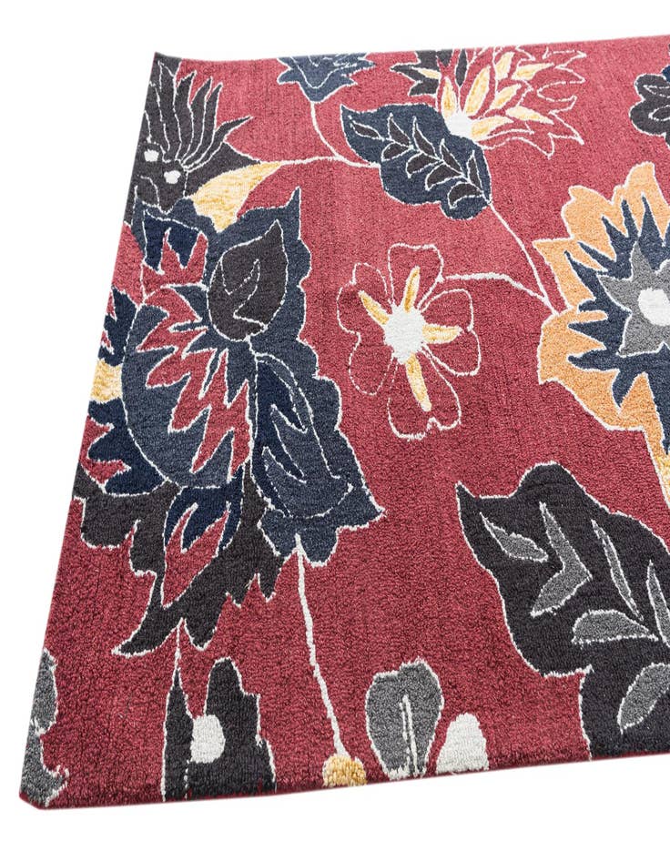 Detail image of  5' x 8' Luna Rug