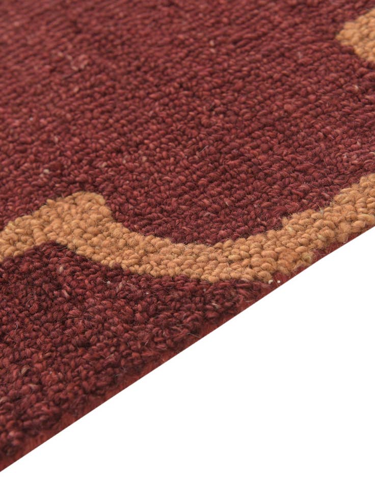 Detail image of  5' 1 x 8' Luna Wool Rug