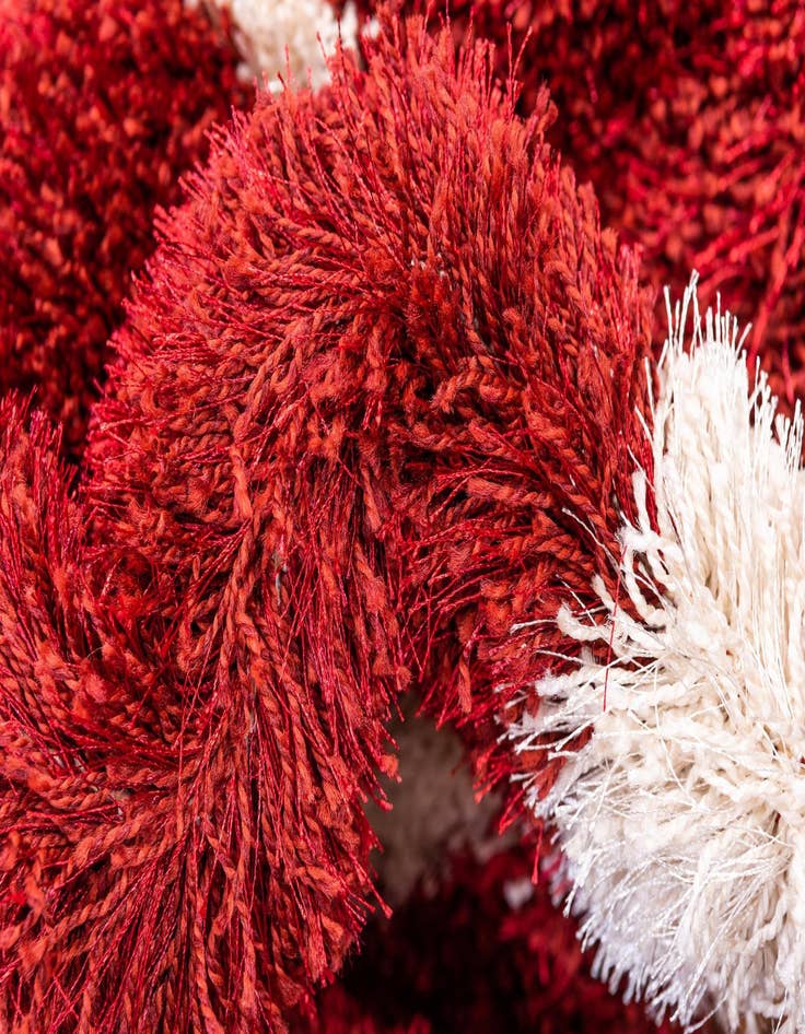 Detail image of 5' x 8' Luxury Trellis Shag Rug