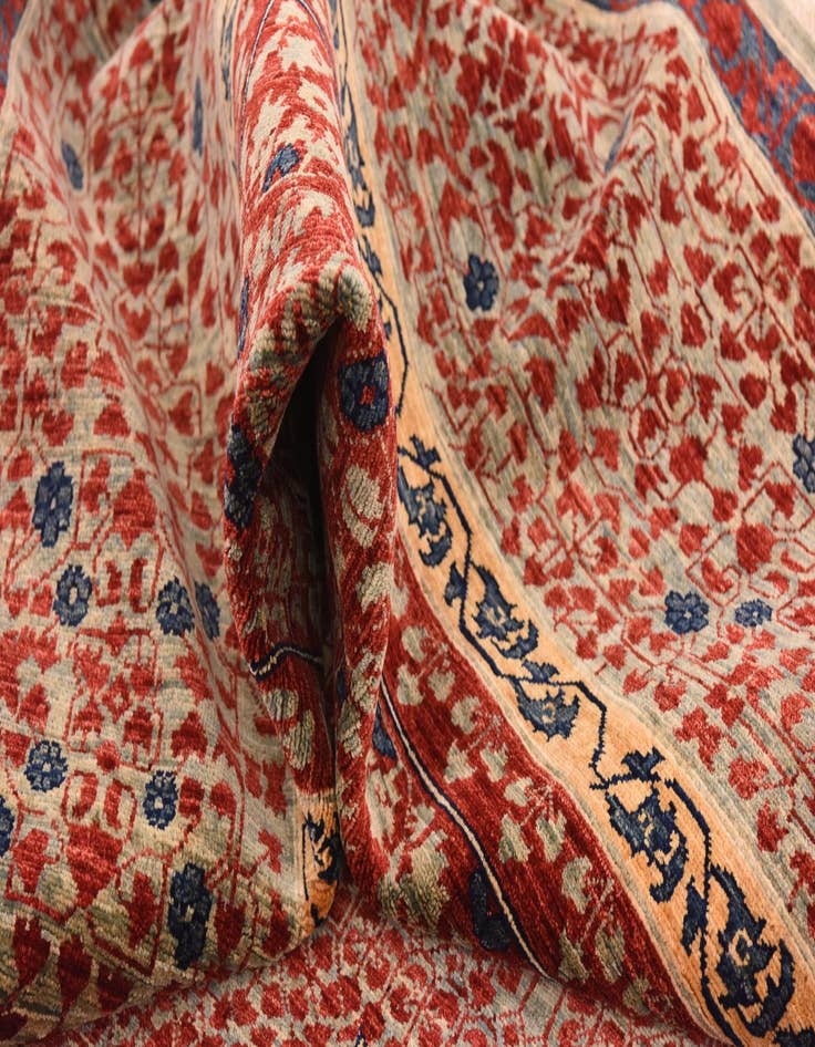 Detail image of  8' 2 x 10' 9  Hand Knotted Mamluk Ziegler Rug