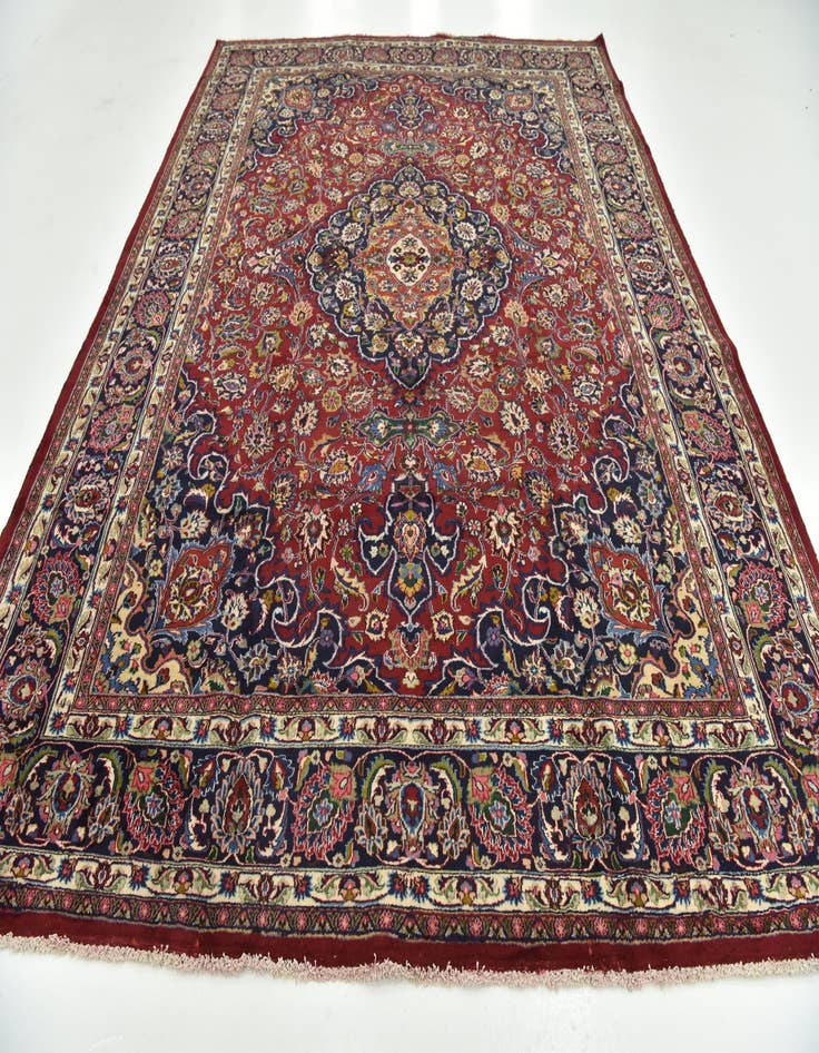 Detail image of  9' 9 x 12' 8  Hand Knotted Mashad Persian Wool Rug