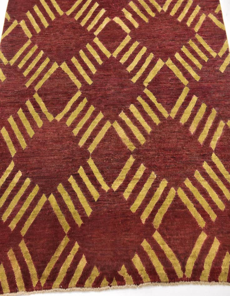 Detail image of  5' x 6' 5  Hand Knotted Modern Ziegler Rug