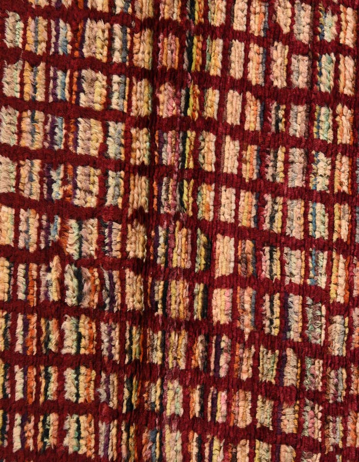 Detail image of  2' 9 x 4'  Hand Knotted Modern Ziegler Rug