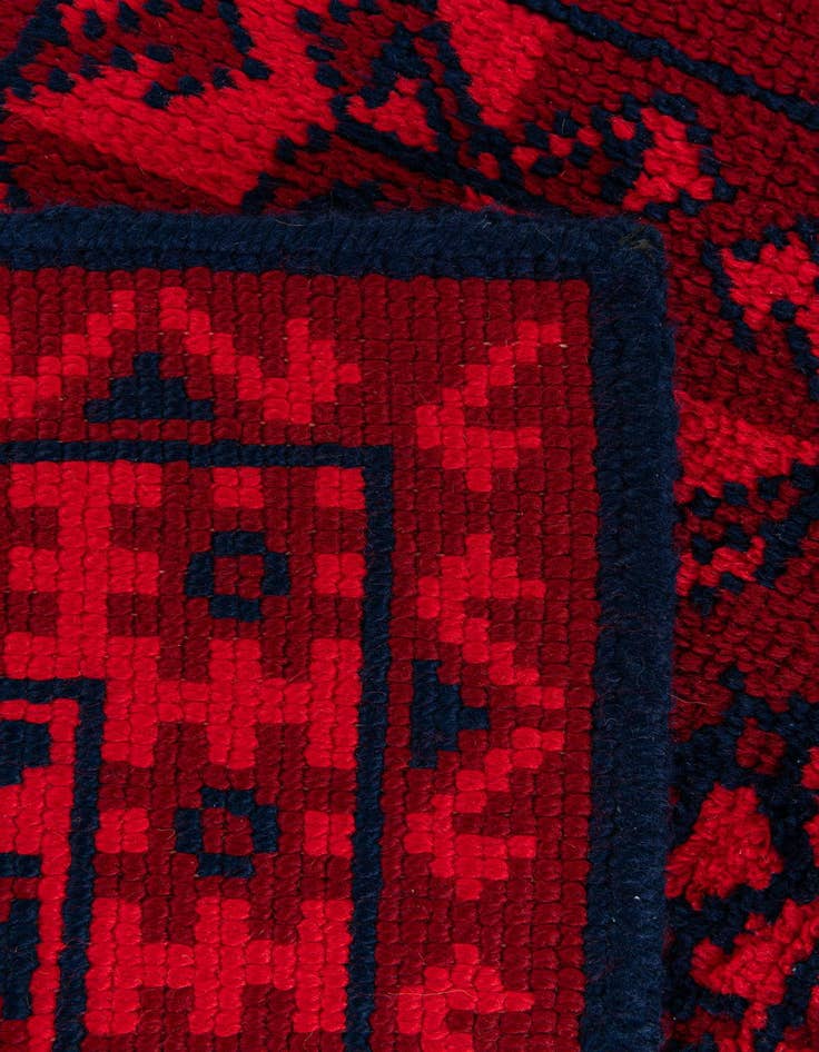 Detail image of  2' 7 x 4' 4  Hand Knotted Moroccan Wool Rug