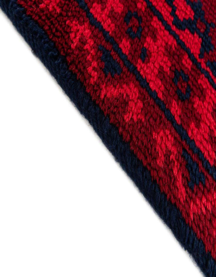 Detail image of  2' 7 x 4' 4  Hand Knotted Moroccan Wool Rug