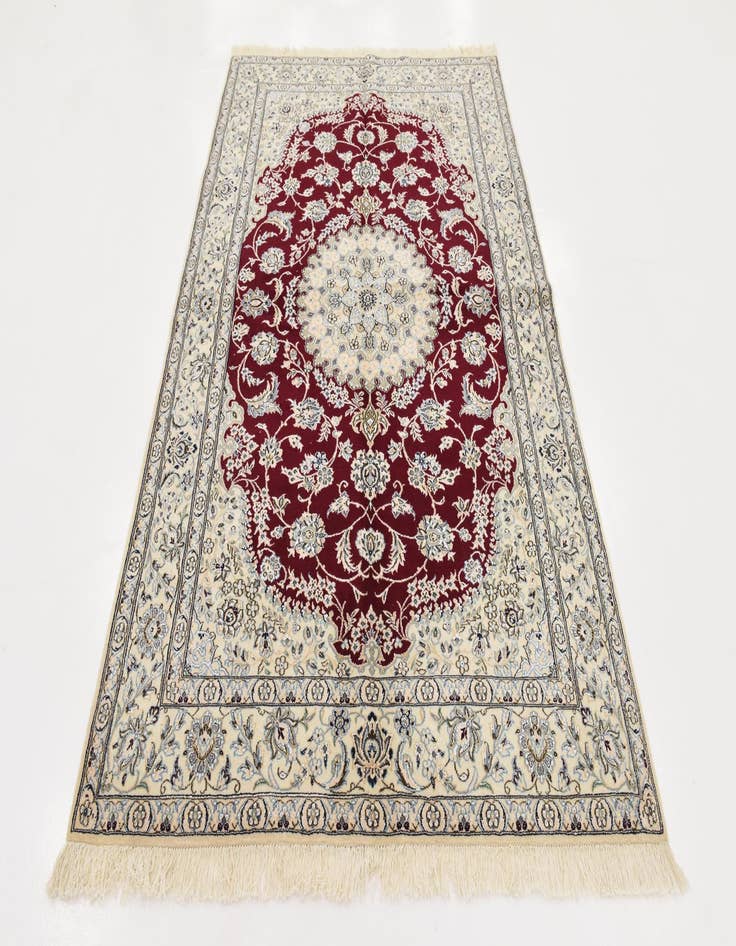 Detail image of  5' 2 x 8' 2  Hand Knotted Nain Persian Rug