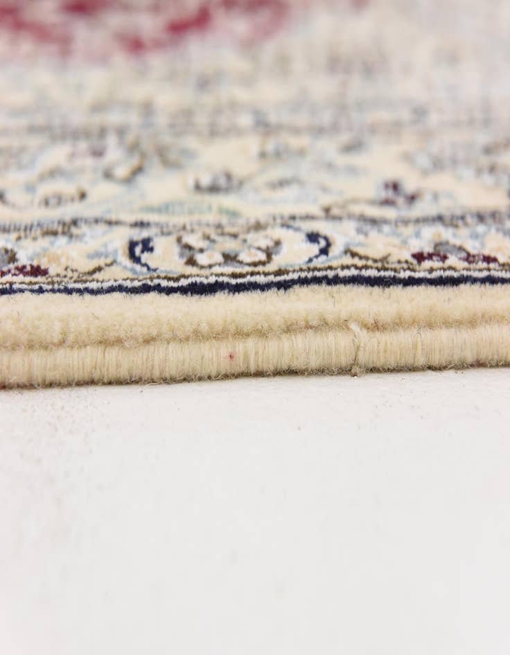 Detail image of  5' 2 x 8' 2  Hand Knotted Nain Persian Rug