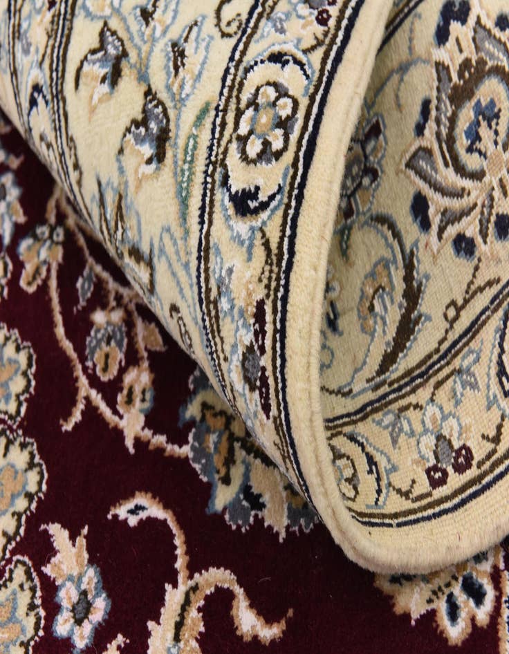 Detail image of  5' 2 x 8' 2  Hand Knotted Nain Persian Rug