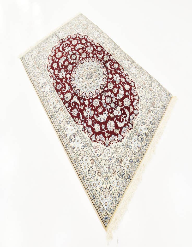 Detail image of  5' 2 x 7' 10  Hand Knotted Nain Persian Rug