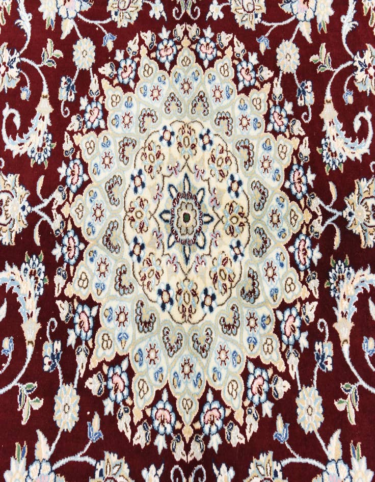 Detail image of  5' 2 x 7' 10  Hand Knotted Nain Persian Rug
