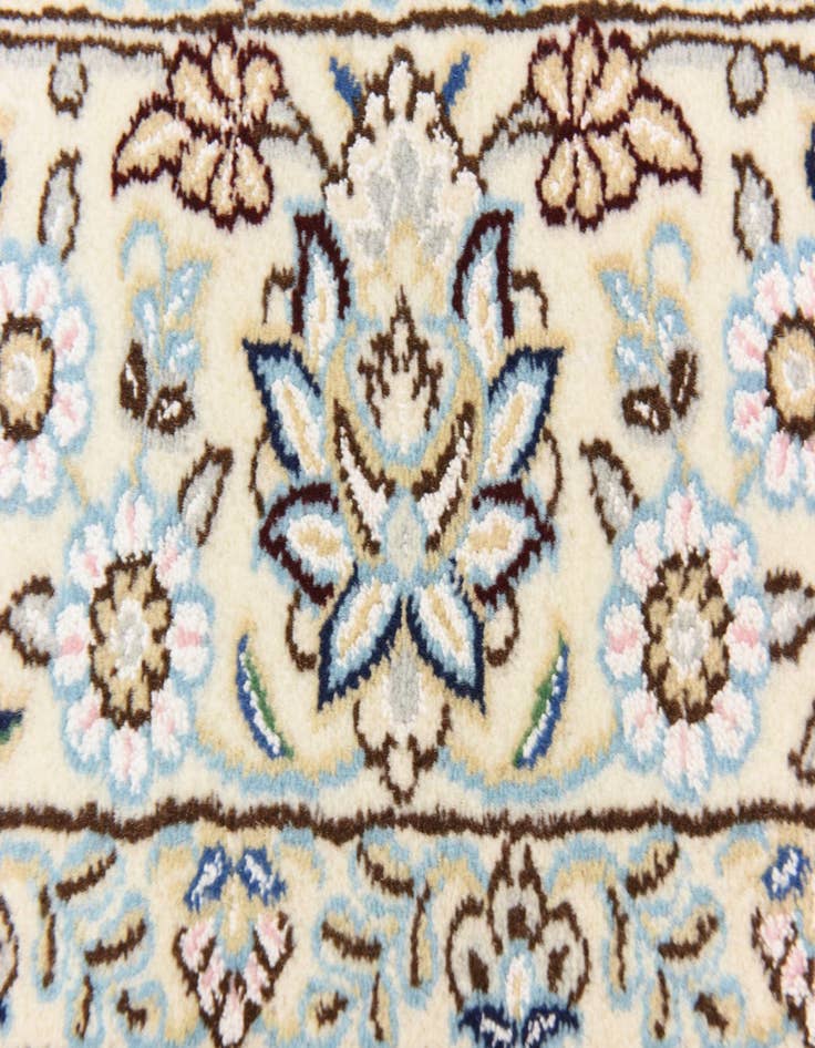 Detail image of  5' 2 x 7' 10  Hand Knotted Nain Persian Rug