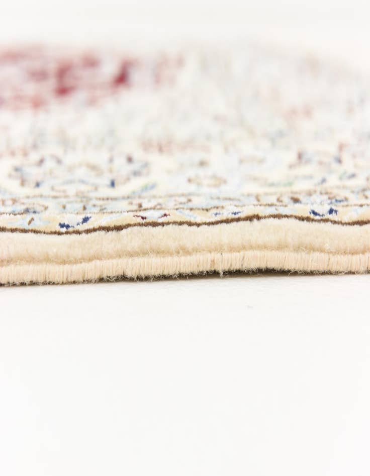 Detail image of  5' 2 x 7' 10  Hand Knotted Nain Persian Rug