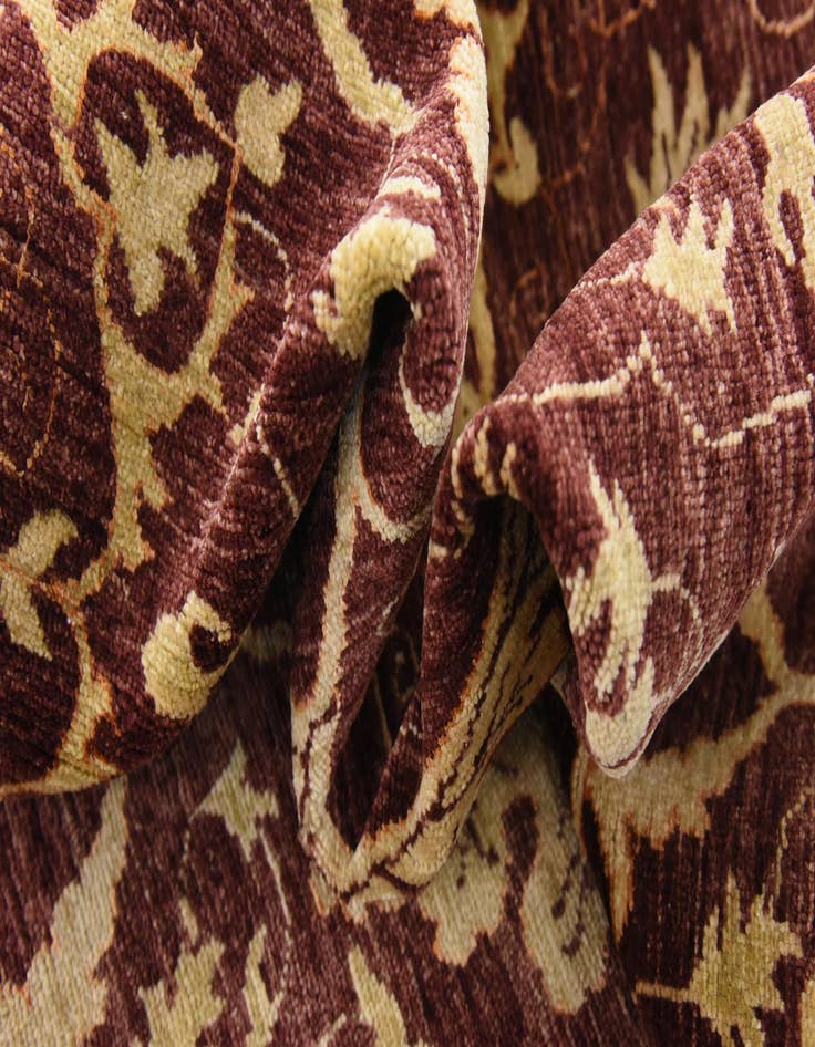 Detail image of  6' 11 x 9' 5  Hand Knotted Peshawar Ziegler Oriental Rug