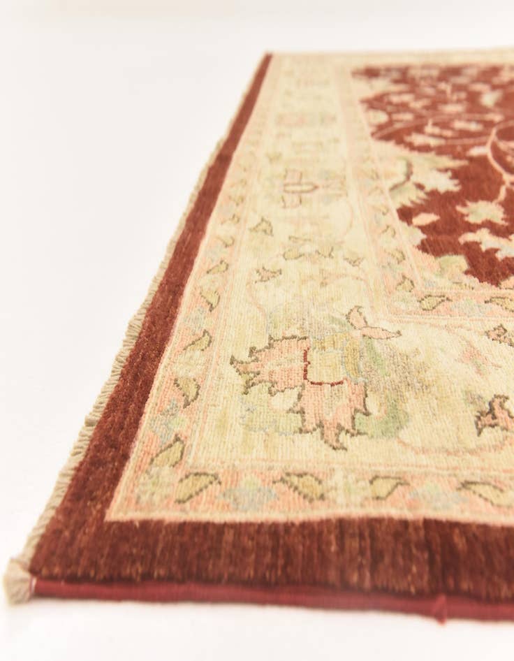 Detail image of  6' 6 x 9' 7  Hand Knotted Peshawar Ziegler Rug