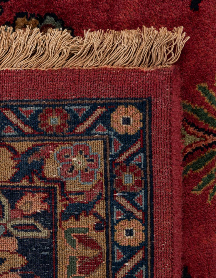 Detail image of  8' 2 x 10' 1  Hand Knotted Sarough Oriental Wool Rug