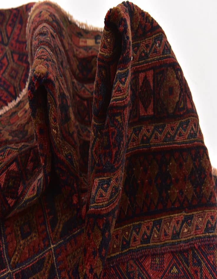 Detail image of  6' 7 x 9' 5  Hand Knotted Sumak Rug