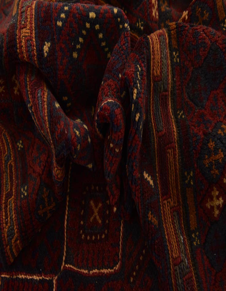 Detail image of  4' 10 x 6' 6  Hand Knotted Sumak Wool Rug