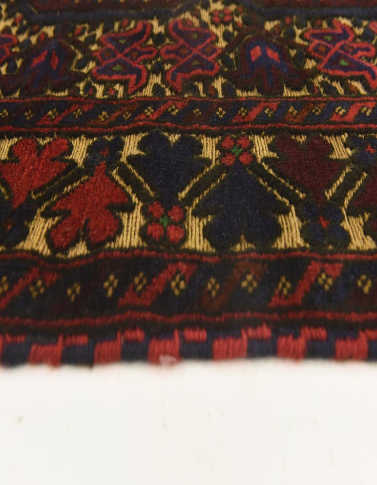 Detail image of 2' 10 x 4' 8 Hand Knotted Sumak Wool Rug