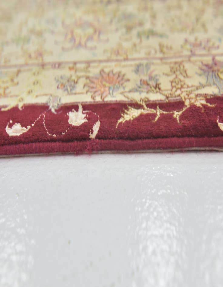 Detail image of  9' 9 x 13' 6  Hand Knotted Tabriz Persian Rug