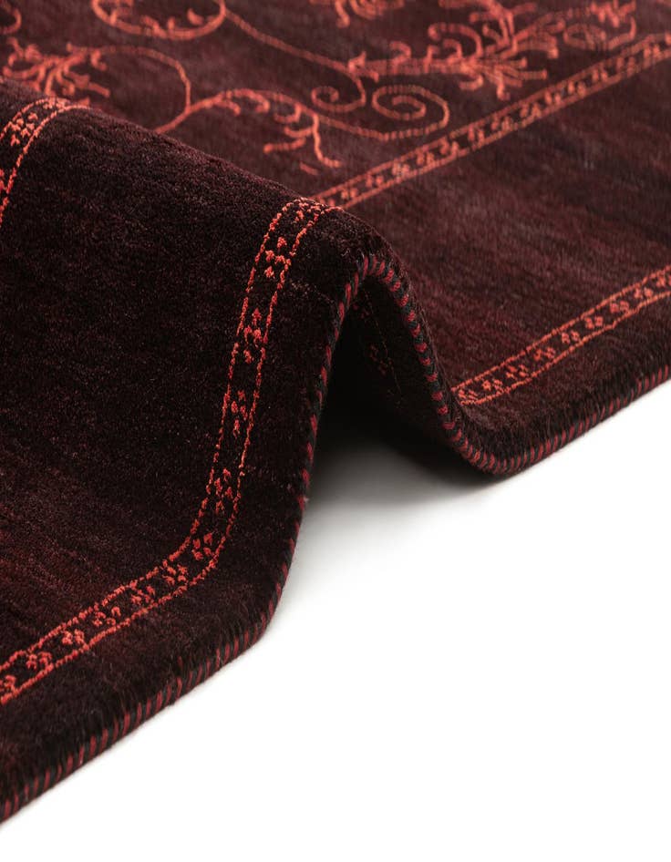 Detail image of 5' x 6' 7 Hand Knotted Tibet Rug