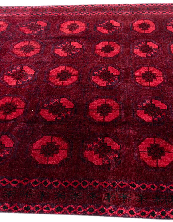 Detail image of 6' 2 x 9' 2 Hand Knotted Ultra Vintage Wool Rug