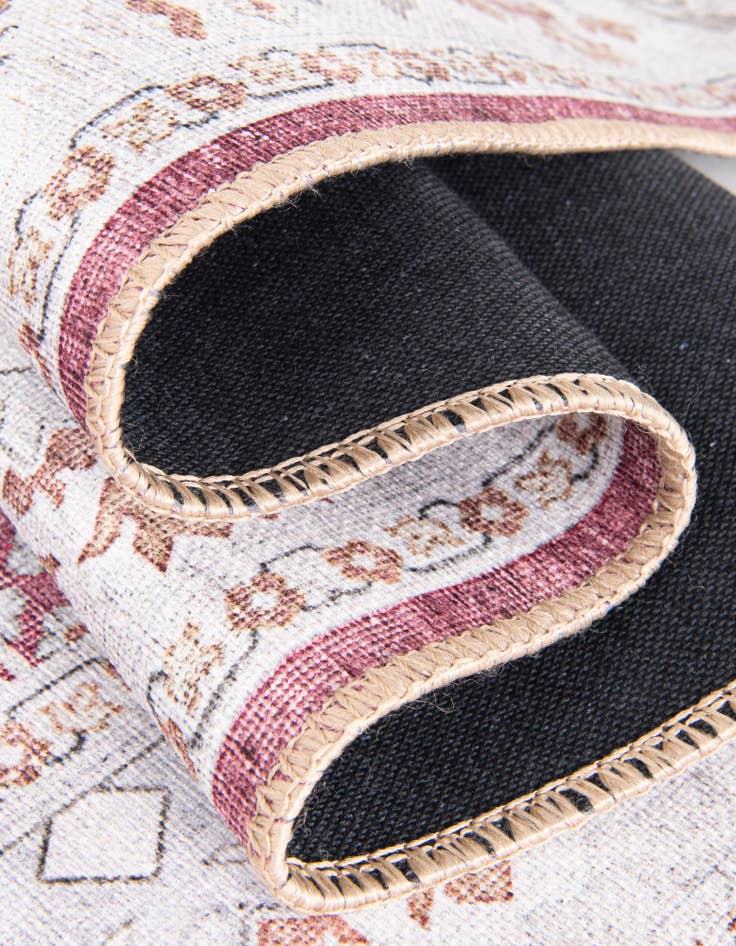 Detail image of  2' x 3' 1 Timeless Oval Rug
