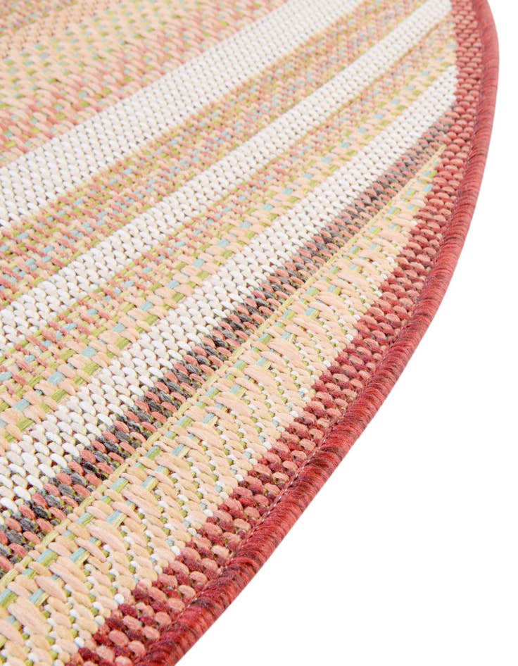 Detail image of  7' 10 x 7' 10  Washable Baja Indoor / Outdoor Round Rug