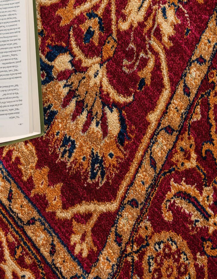 Detail image of  2' 2 x 6' Charlestown Runner Rug