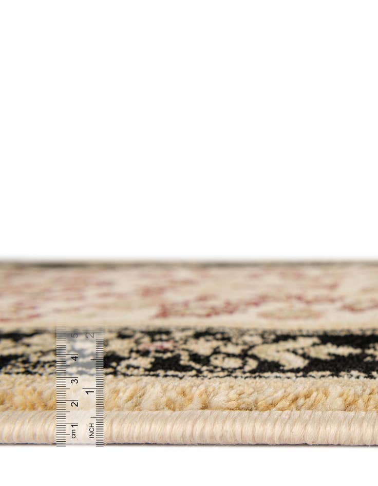 Detail image of  2' 8 x 103' 2 Shahmir Runner Rug