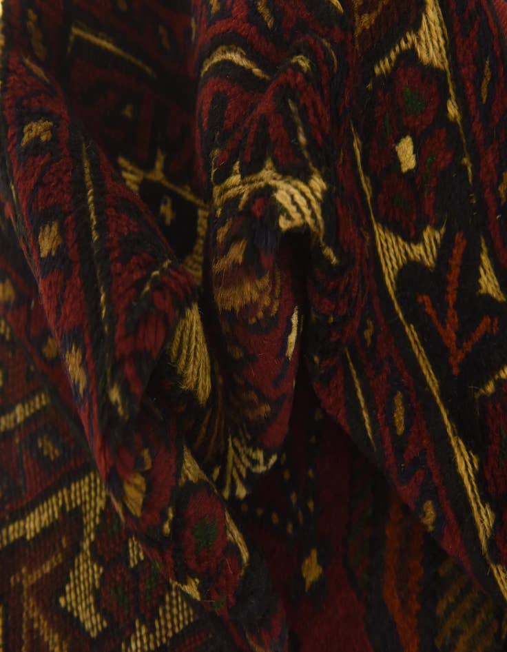 Detail image of  2' 6 x 4' 7  Hand Knotted Sumak Wool Runner Rug