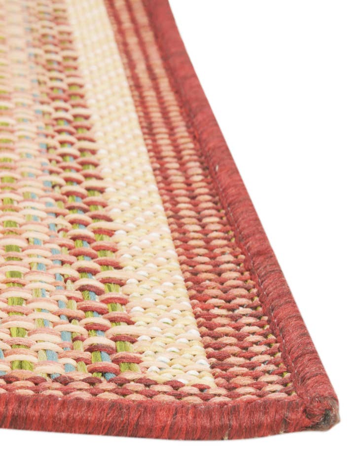 Detail image of  7' 10 x 7' 10  Washable Baja Indoor / Outdoor Square Rug