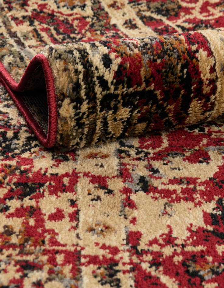 Detail image of  7' 10 x 7' 10 Saturn Square Rug