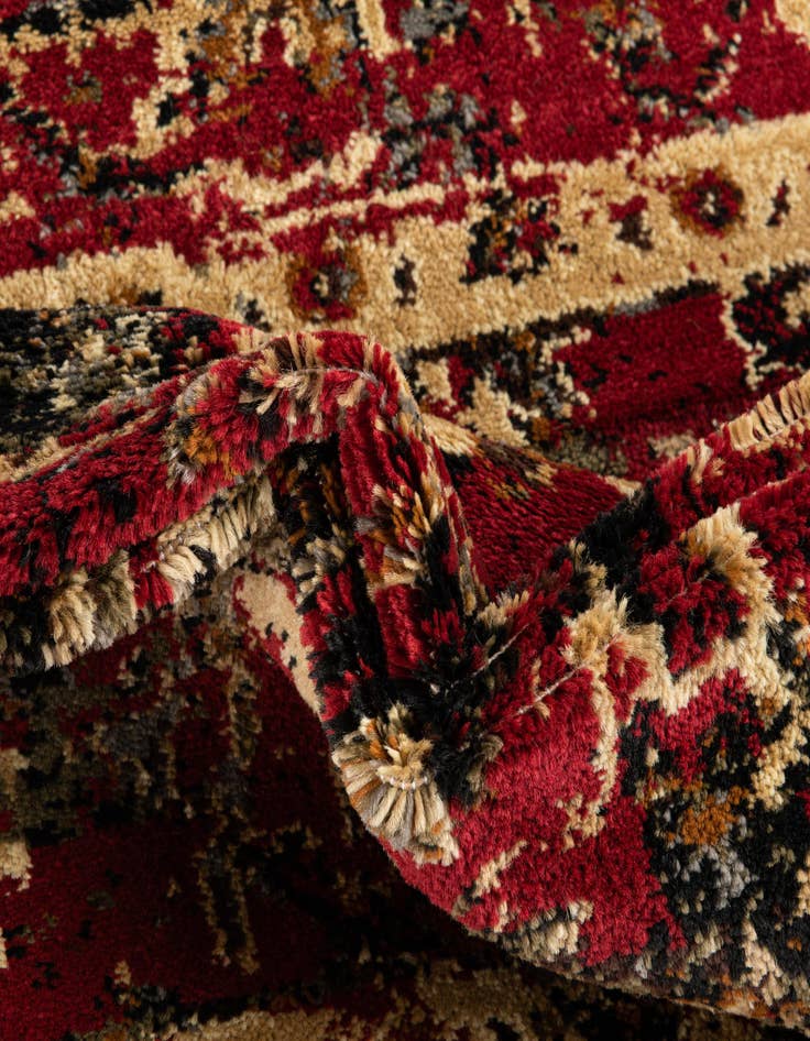 Detail image of  7' 10 x 7' 10 Saturn Square Rug