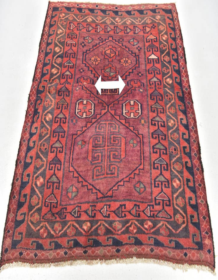 Detail image of  4' 7 x 4' 7 Shiraz Wool Square Rug