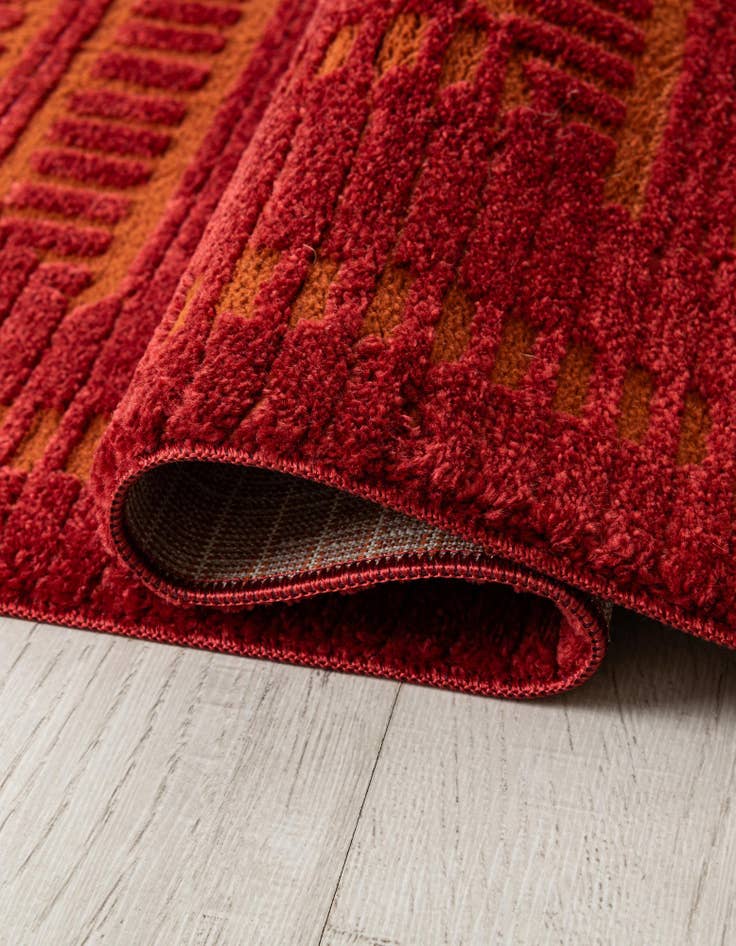 Detail image of  5' x 8' Textura Designer Rug