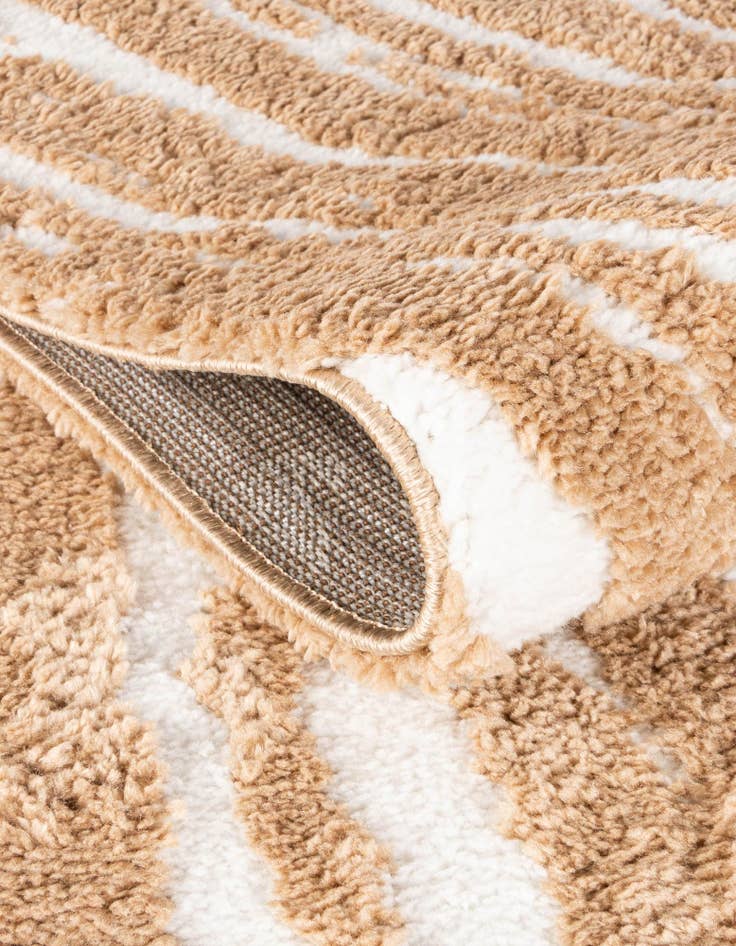 Detail image of  2' 7 x 10' Sepia Runner Rug