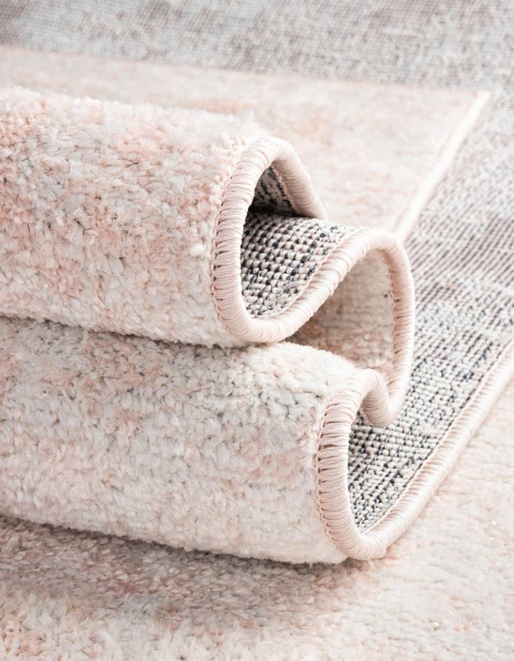 Detail image of  3' x 3' Aurora Round Rug