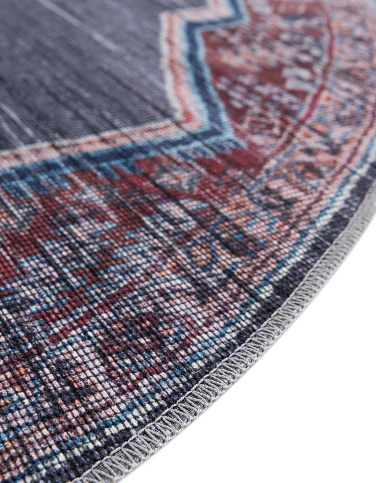 Detail image of  4' x 4'  Washable Sisu Round Rug